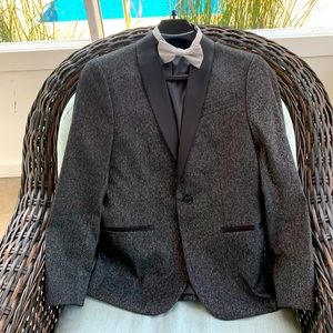 Black and Silver Suit Jacket With FREE BOW TIE
